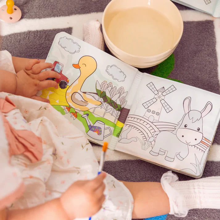 Vandens spalvinimo knygelė – Sek linijas!