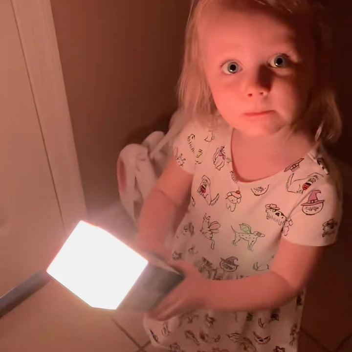 „Minecraft“ lempa – šviesa tiesiai iš žaidimo pasaulio